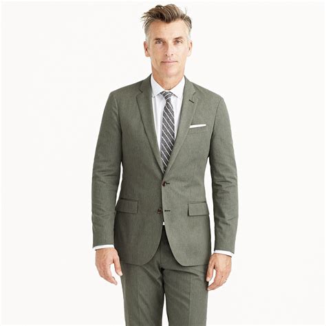 are j crew suits good quality